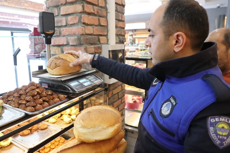 Bursa Gemlik’te Zabıta’dan gramaj denetimi