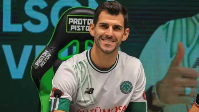 Konyaspor’da Nelson Oliveira ile yollar ayrıldı