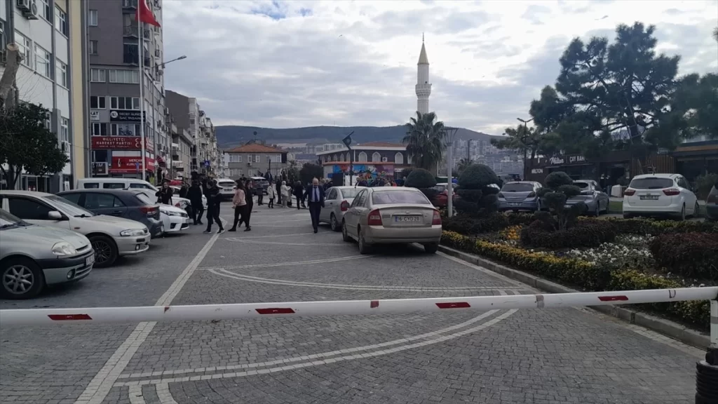 Bursa’nın Gemlik ilçesinde 4,1 büyüklüğünde deprem meydana geldi