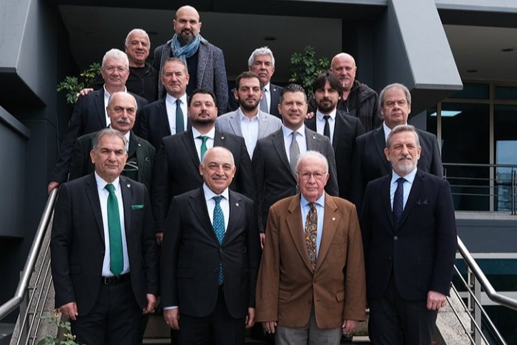 Mehmet Büyükekşi ve İbrahim Burkay’dan Bursaspor’a ziyaret