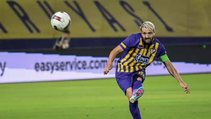 TFF Tahkim Kurulu Eyüpsporlu Caner Erkin’in cezasını indirdi