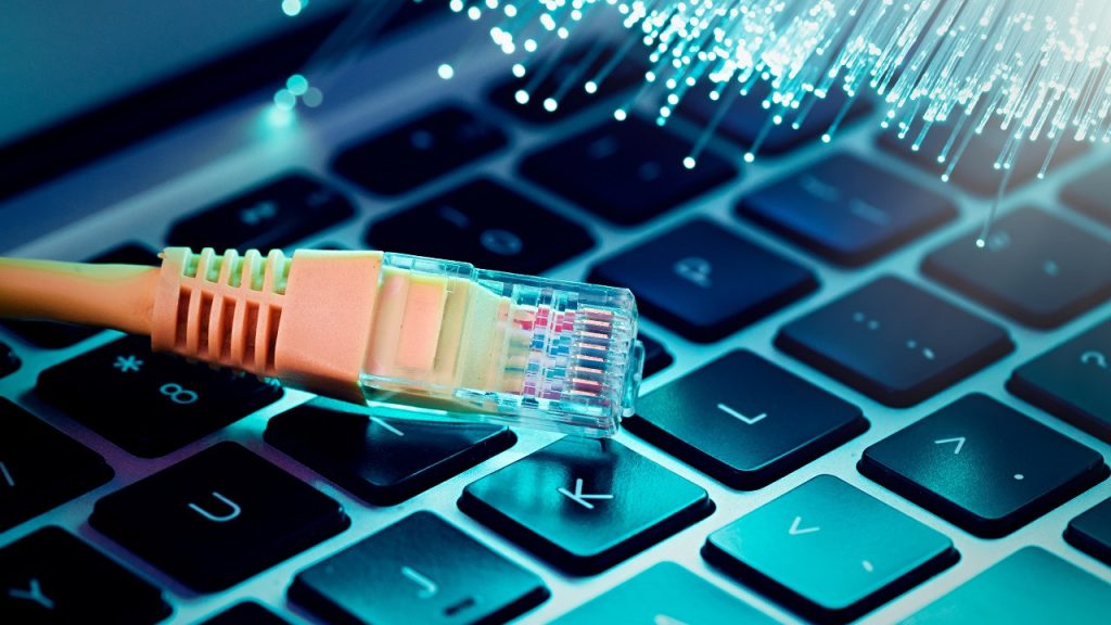 Tüm sosyal medya platformları çöktü! Neler oluyor?