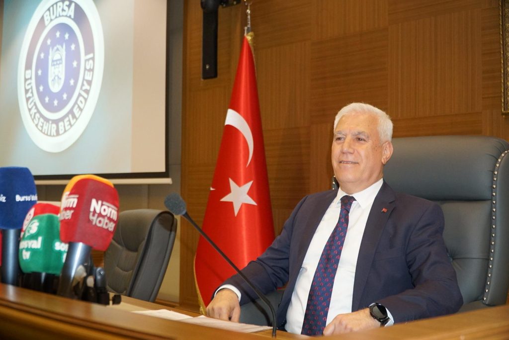 Bursa’da suya indirim! Tabelalar sadece Türkçe olacak…