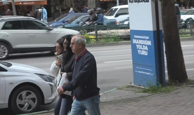 Bursa’da rüzgar etkili oldu