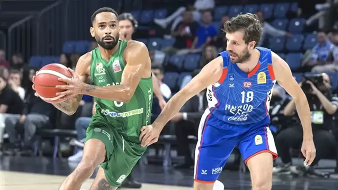 Anadolu Efes evinde Bursa’ya teslim oldu!