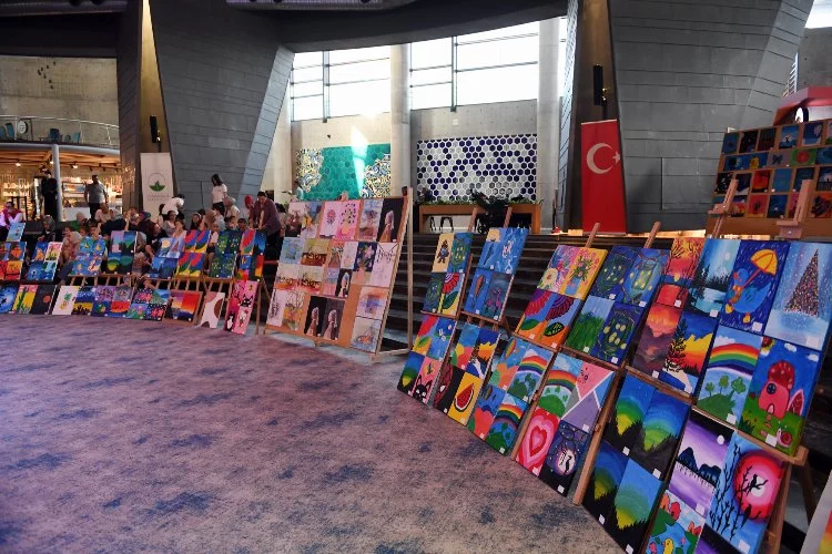 Bilgi Evi öğrencilerinden sergi