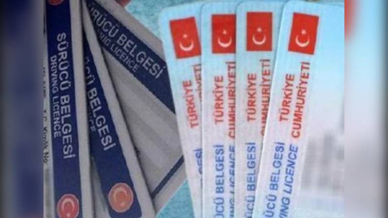 Eski tip ehliyeti olanlar dikkat: Yıl sonunda geçersiz hale gelecek