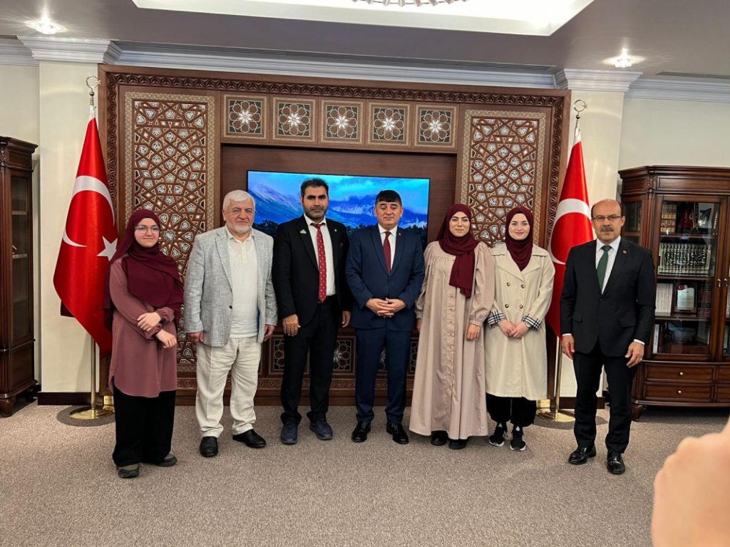 BUÜ öğrencileri dünya üçüncüsü oldu