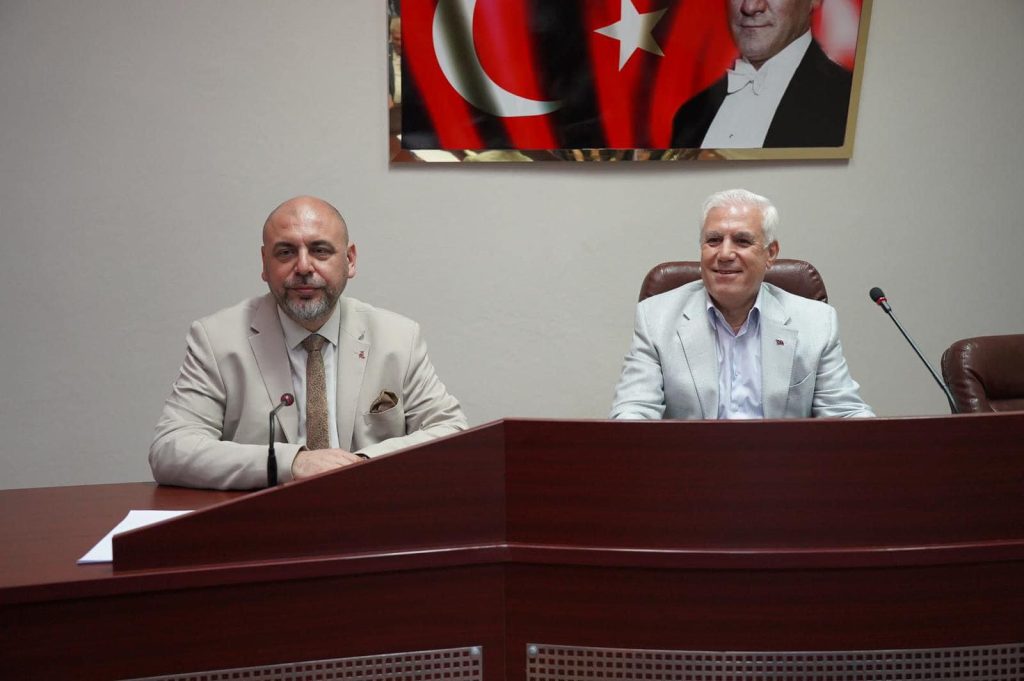 Başkan Bozbey’den Bekir Aydın’a ziyaret