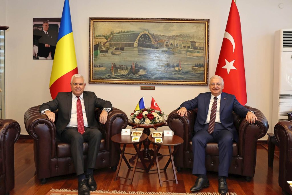 Millî Savunma Bakanları İstanbul’da buluştu