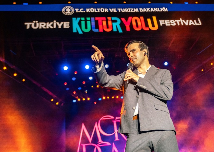 Festival’de Mert Demir rüzgarı