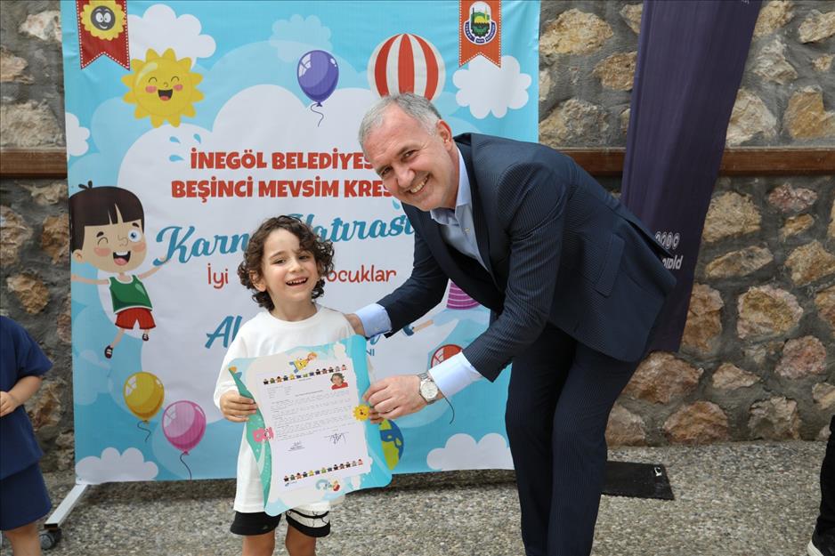 Beşinci Mevsim kreşinde karne heyecanı