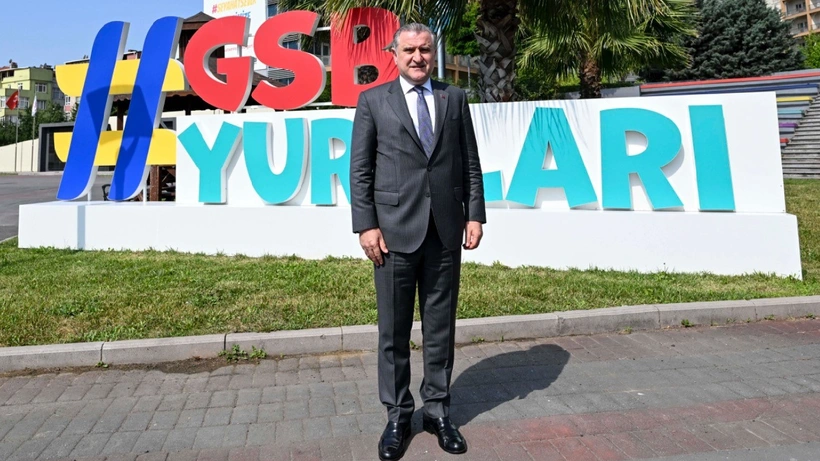 Bakan Bak, Muhammed Demirel’i tebrik etti