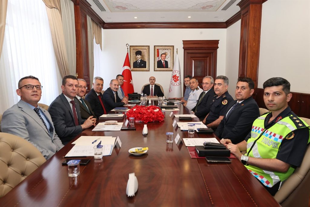 YKS öncesi tedbir ve sınav güvenliği toplantısı