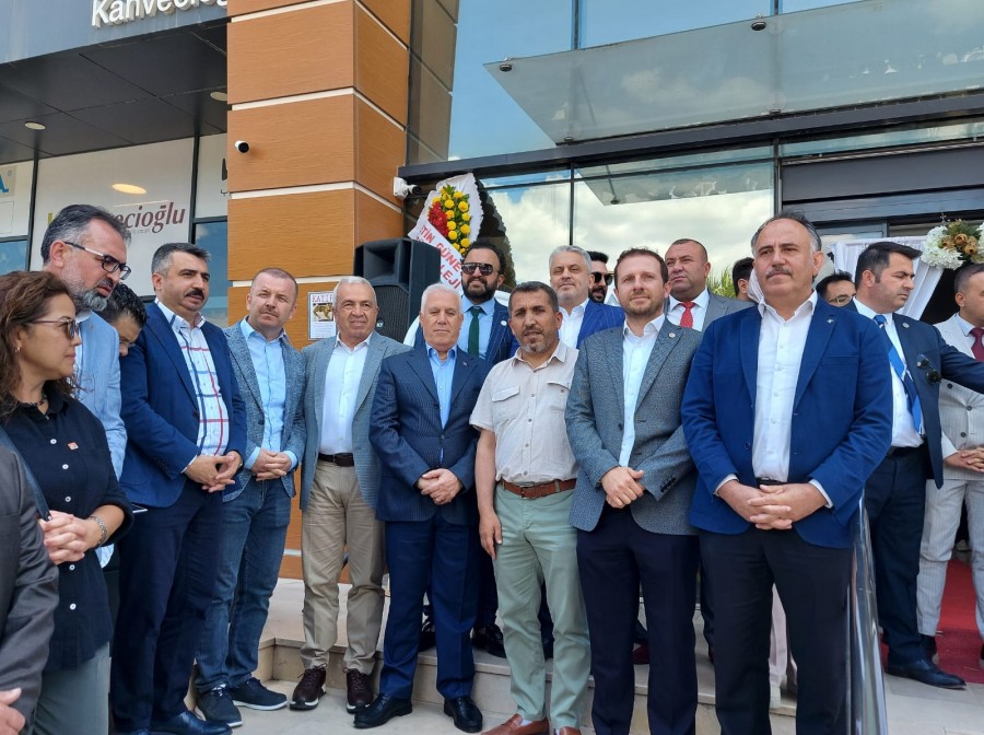 Nilüfer Erzurumlular Derneği’nden gösterişli açılış