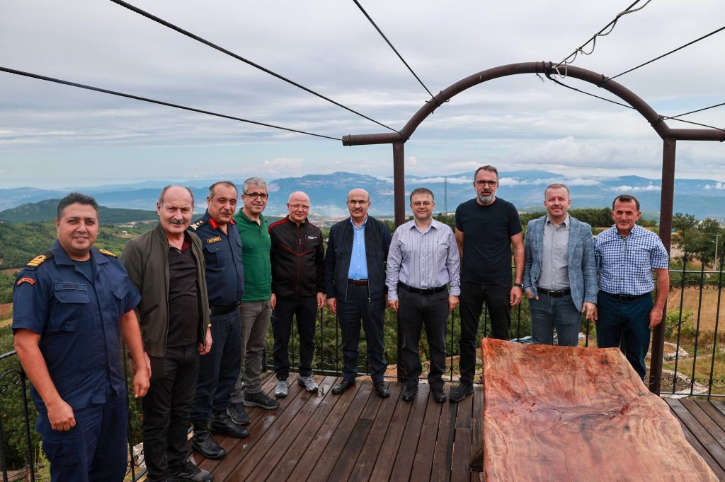 Vali Demirtaş, Alaçam Köyü’nü ziyaret etti