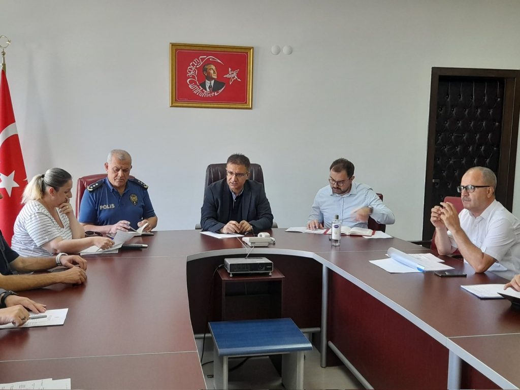 Gürsu’da meyve hasadı işçilerine yönelik toplantı düzenlendi