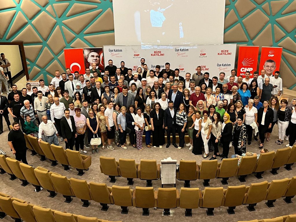 İYİ Parti’den 150 kişi Cumhuriyet Halk Partisi üyesi oldu