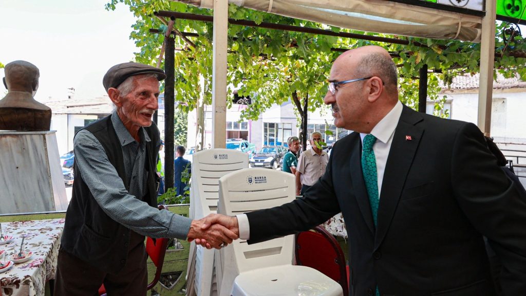 Vali Demirtaş, Gümüşpınar köyünü ziyaret etti