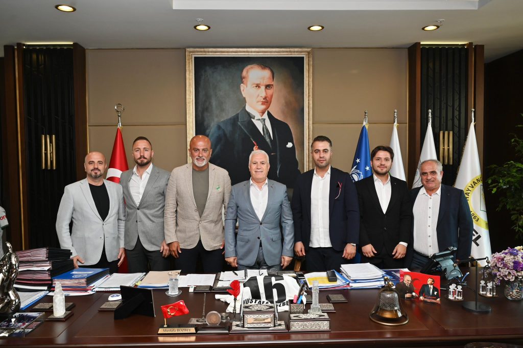 Nilüfer Futbol Kulübü’nden Başkan Bozbey’e ziyaret