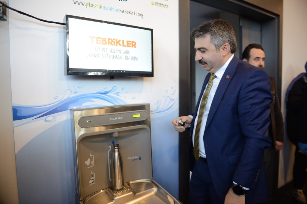 Yıldırım, ‘Plastiksiz Kütüphane’ projesini hayata geçirdi