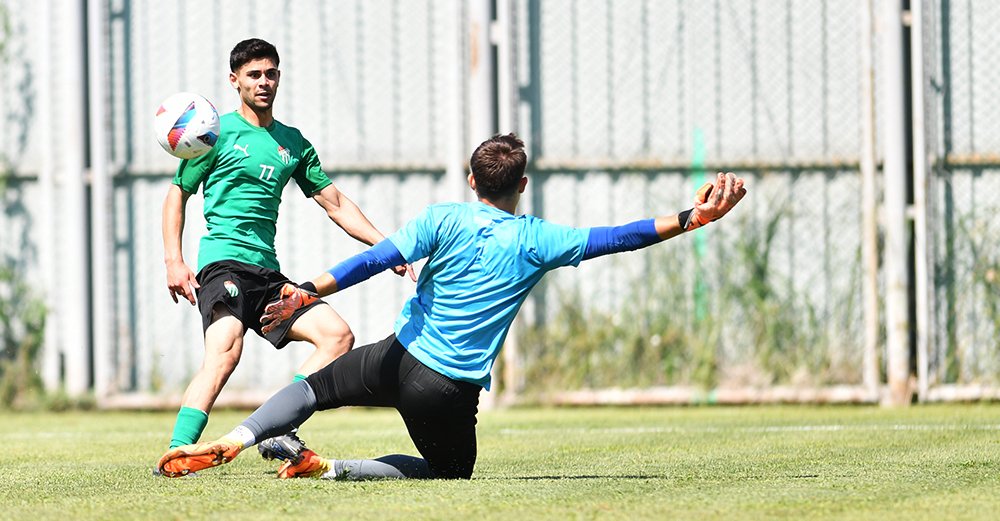 Bursaspor’un kamp kadrosu açıklandı