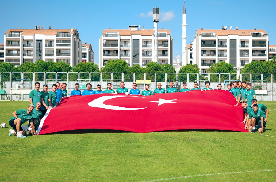 Vakıfköy’de ‘Zafer’ kutlaması