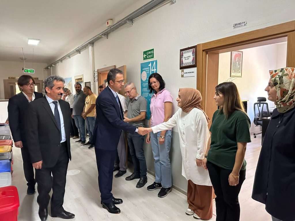 İznik Kaymakamı Karaman’dan İlçe Milli Eğitim Müdürlüğü ziyareti