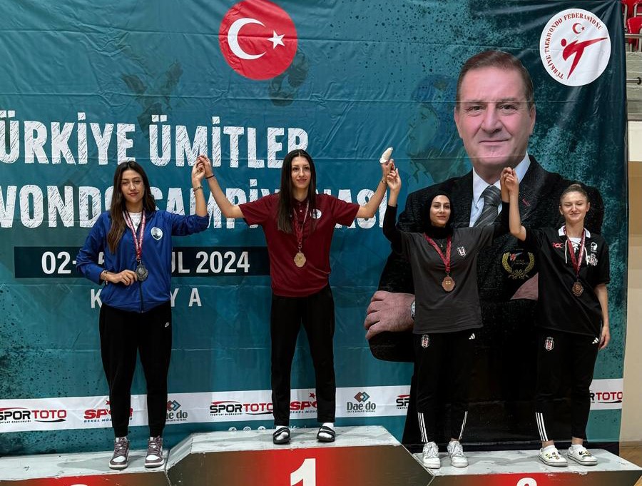 Osmangazili taekwondocu Türkiye ikincisi oldu