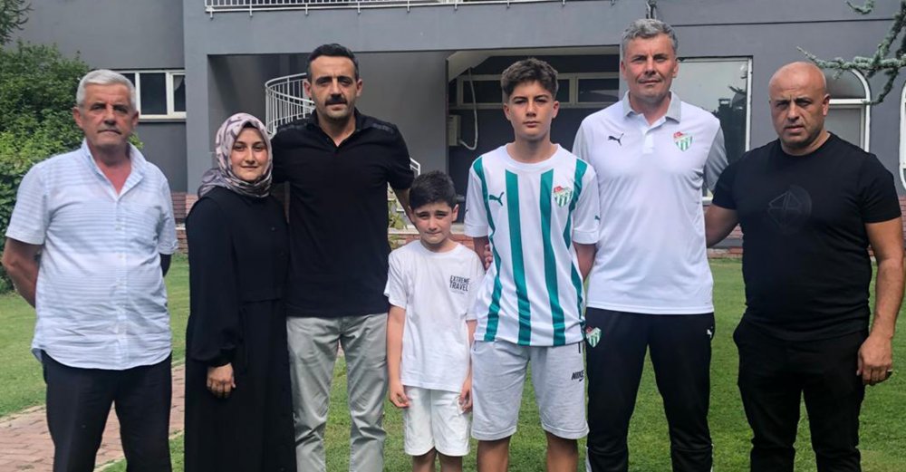 Bursaspor’un altyapısına yeni transfer