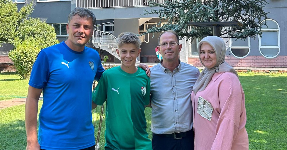 Bursaspor’un altyapısına yeni transfer