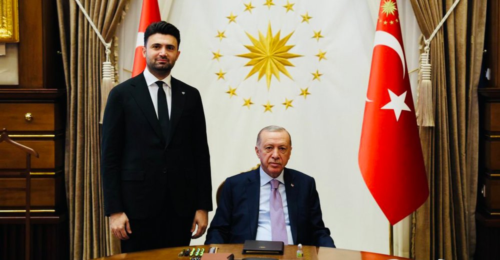 Başkan Enes Çelik Cumhurbaşkanı Recep Tayyip Erdoğan’ı makamında ziyaret etti