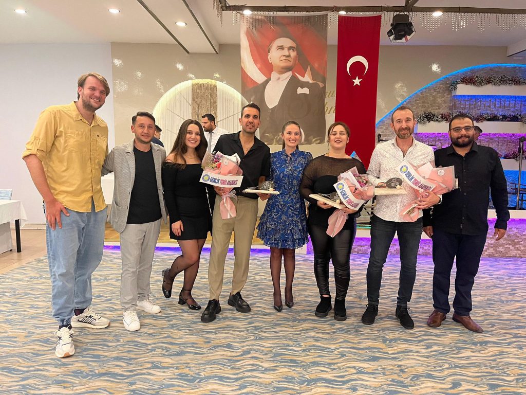 Orhangazi’de çifte şampiyonluk sevinci