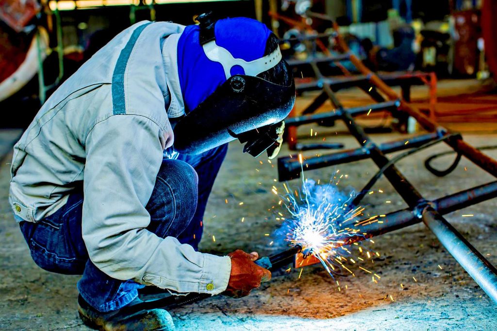Sanayi üretimi Nisan ayında arttı