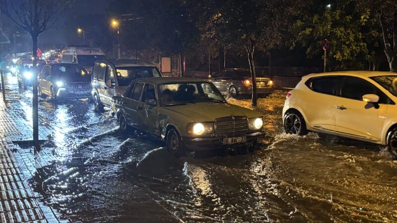 Bursa’da sağanak yağış