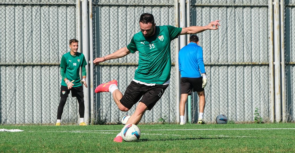 Bursaspor, Kahramanmaraş Spor maçı hazırlıklarına başladı