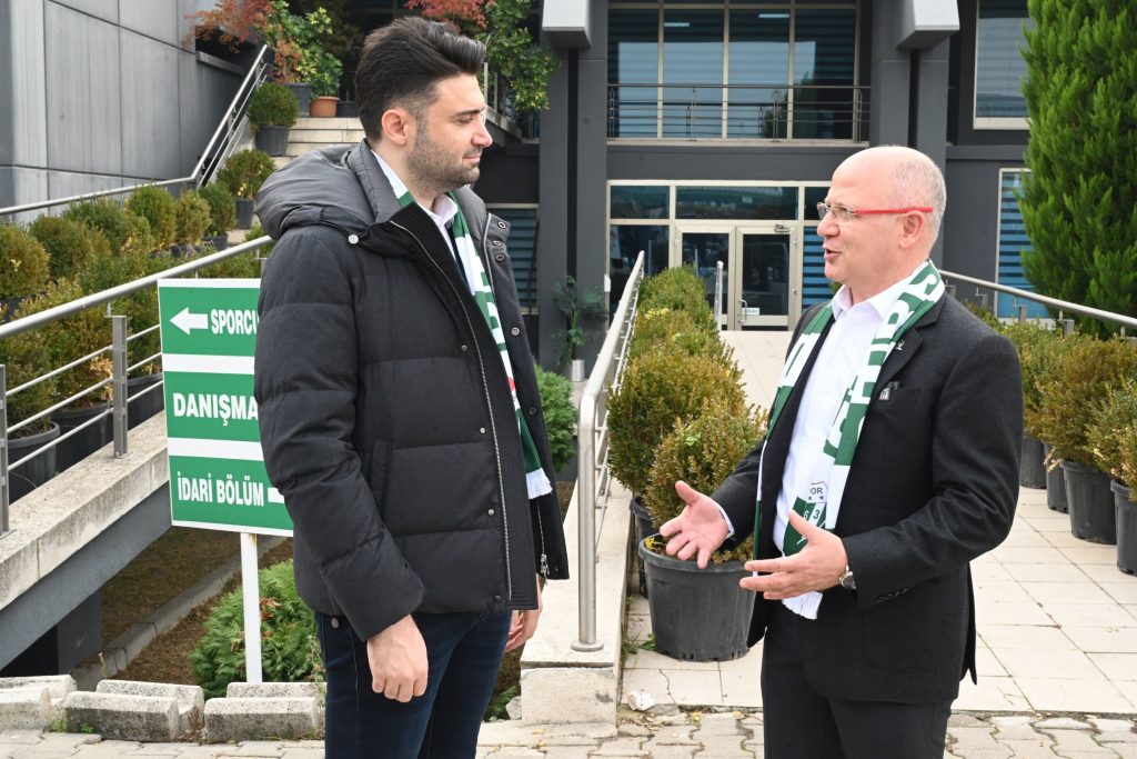 AK Parti’den Bursaspor’a ziyaret