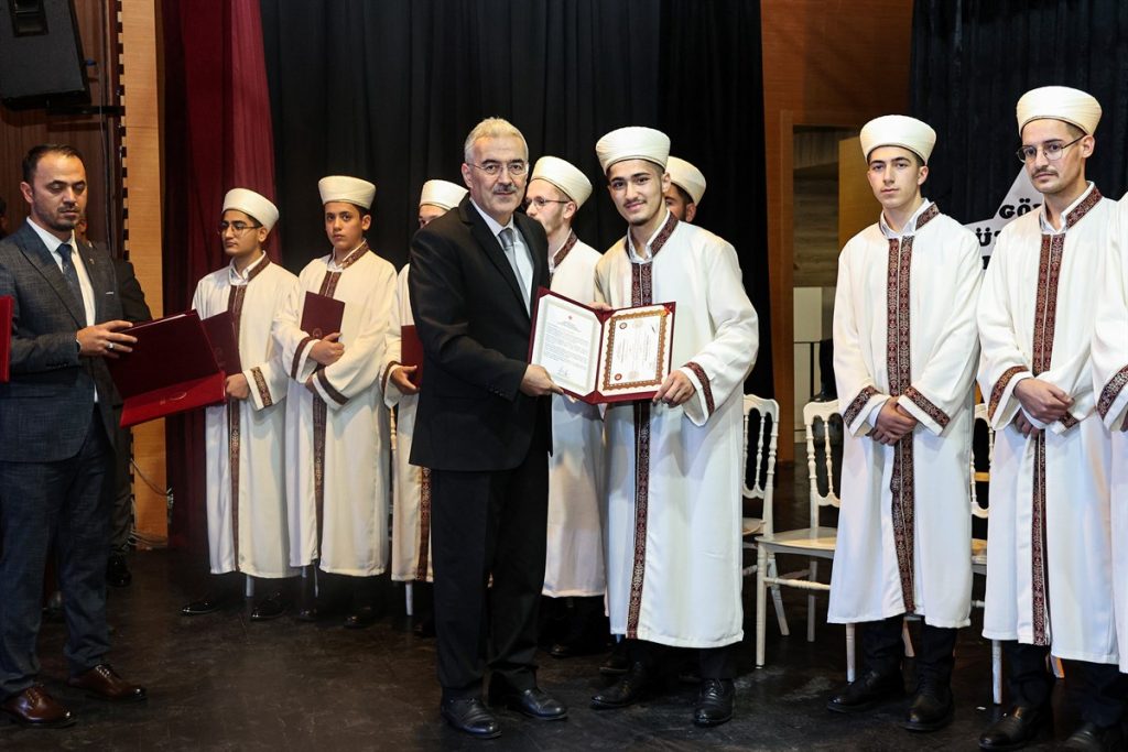 Bursa’da Hafızlık İcazet töreni düzenlendi