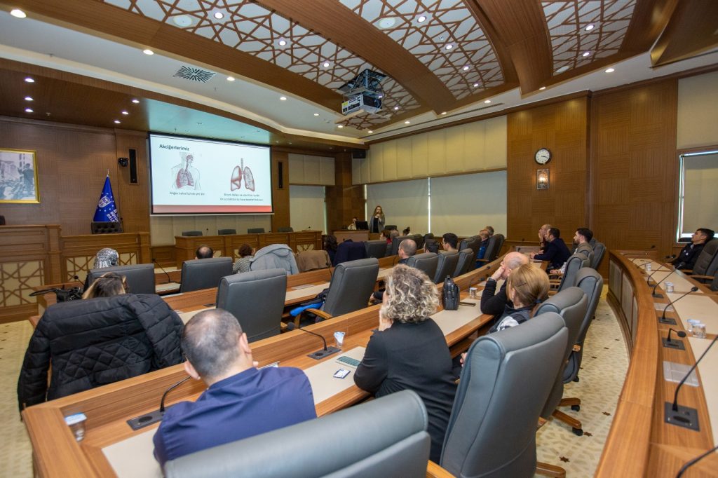 Personele, KOAH ve tütün kullanımının zararları anlatıldı