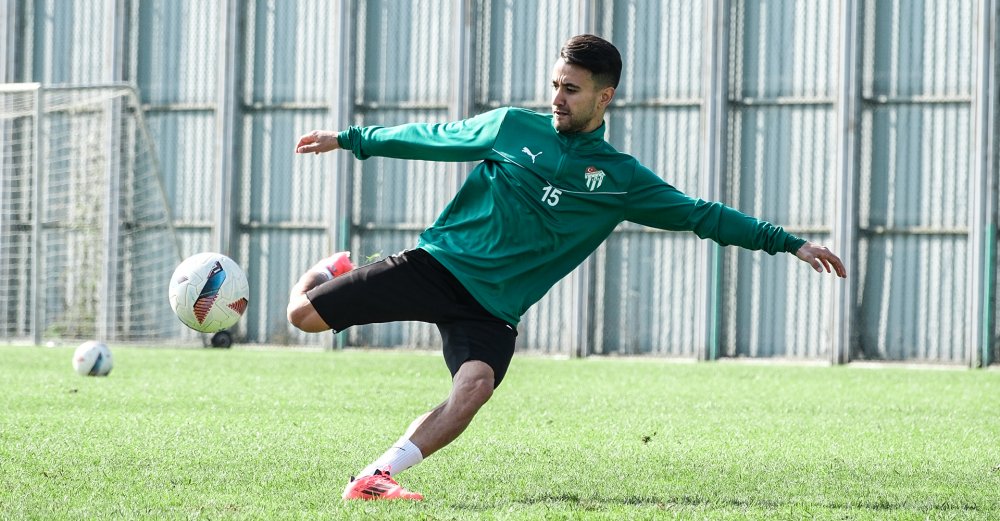 Bursaspor’da Kuşadasıspor maçı hazırlıkları başladı