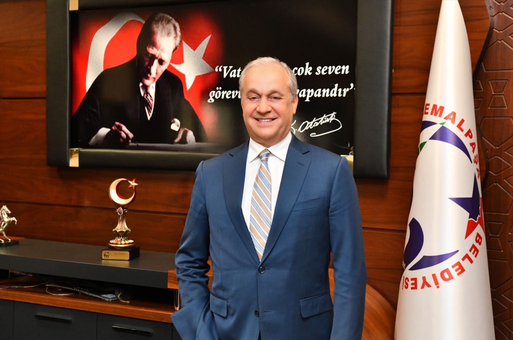 Başkan Erdem’den Miraç Kandili mesajı