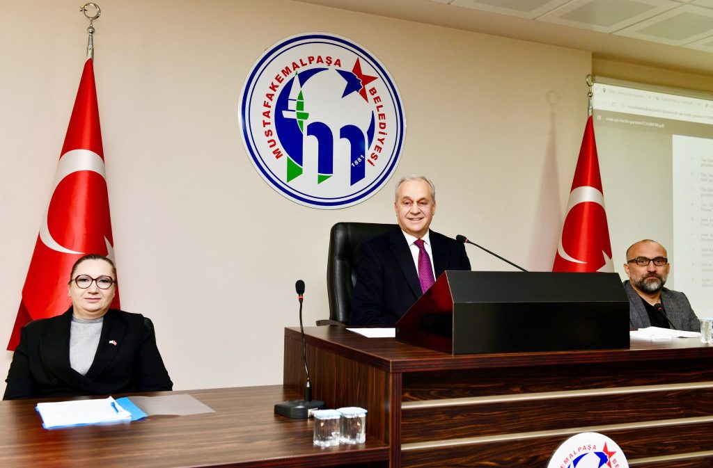 Mustafakemalpaşa’da denetim komisyonu belirlendi