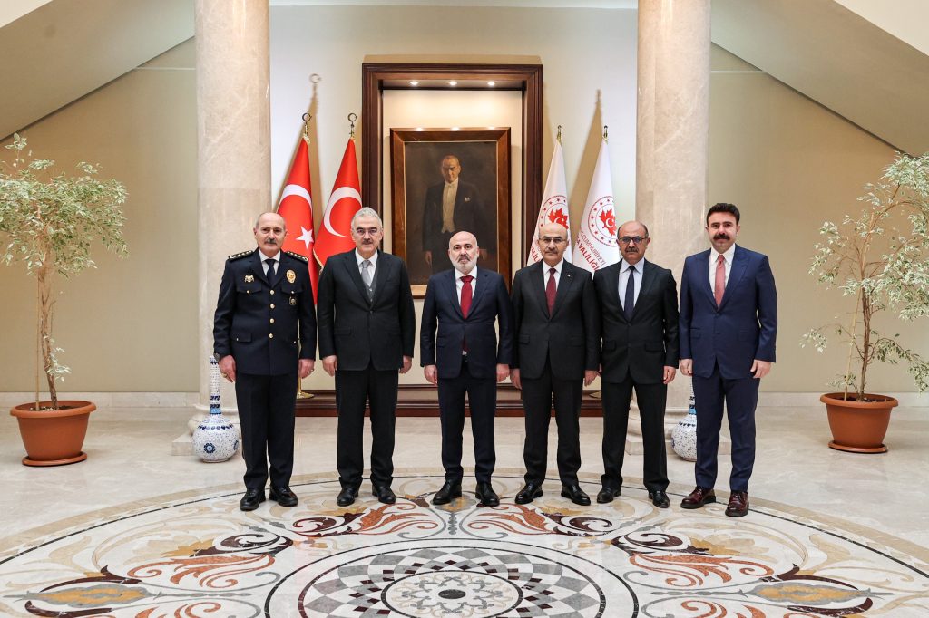 İçişleri Bakan Yardımcısı Sağlam’dan Vali Ayyıldız’a ziyaret