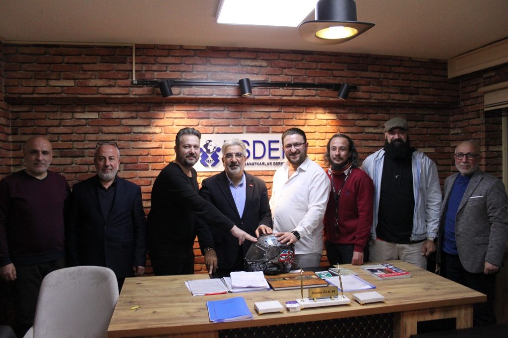 ESDER’den motokuryelere destek: Güvenli çalışma ortamı talebi