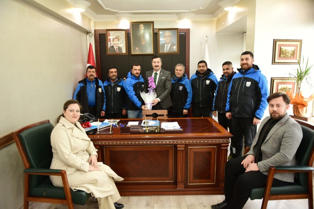 Başkan Ercan Özel, geçici işçilerin geçim kaygısına son verdi