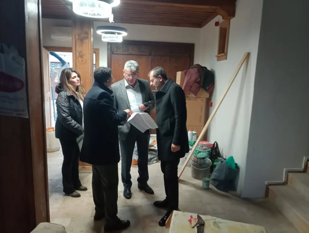 Gürsu’da Çocuk Kütüphanesi: Kaymakam Kütük ve Başkan Işık inşaatı inceledi