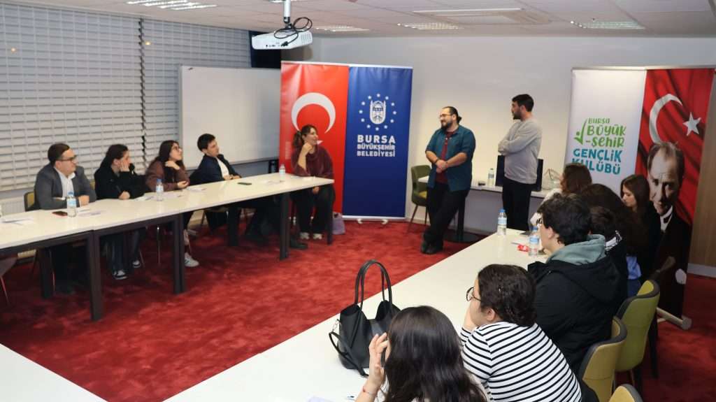 ‘Genç fikirler’ iftarda buluştu