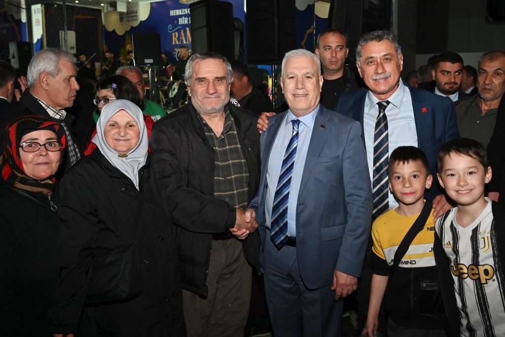 Başkan Bozbey: “Büyükşehir Belediyesi her zaman yanınızda”