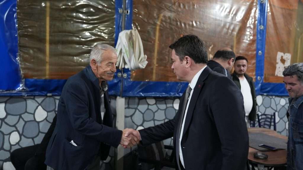 Başkan Aydın, Ayaz ailesinin iftar sofrasına konuk oldu