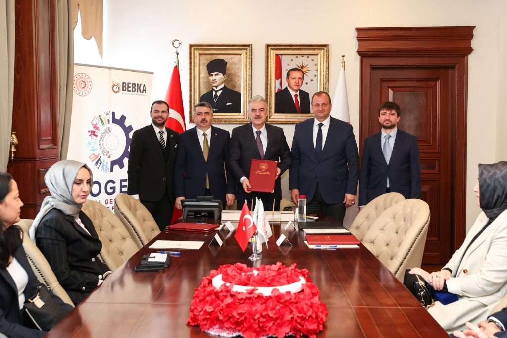 Vali Ayyıldız’dan Toplumsal Kalkınmaya Destek Projeleri